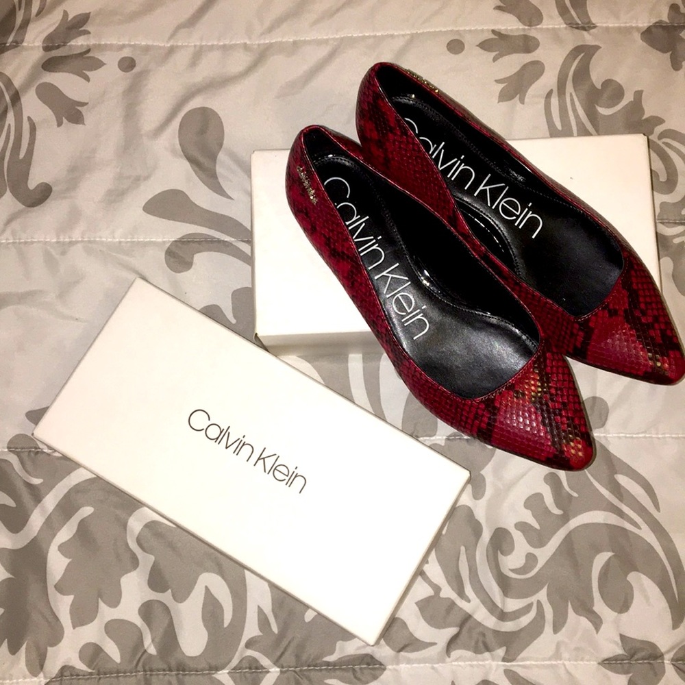 Calvin Klein pointed flats EMERIN PRINTED SNAKE